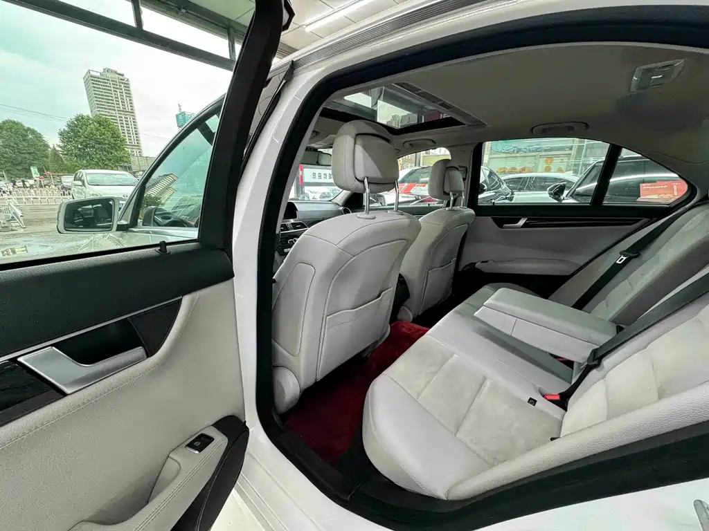 Mercedes-Benz C-Class 2014