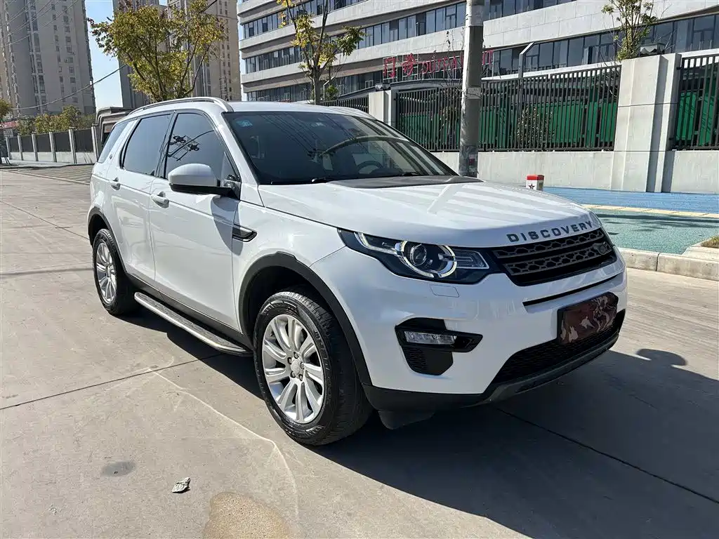 Land Rover Discovery Sport 2017 — фото 2