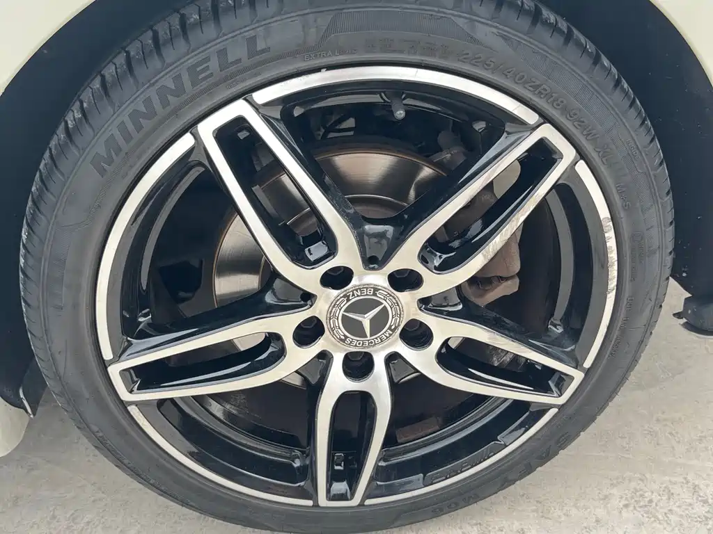 Mercedes-Benz CLA 2017 — фото 12