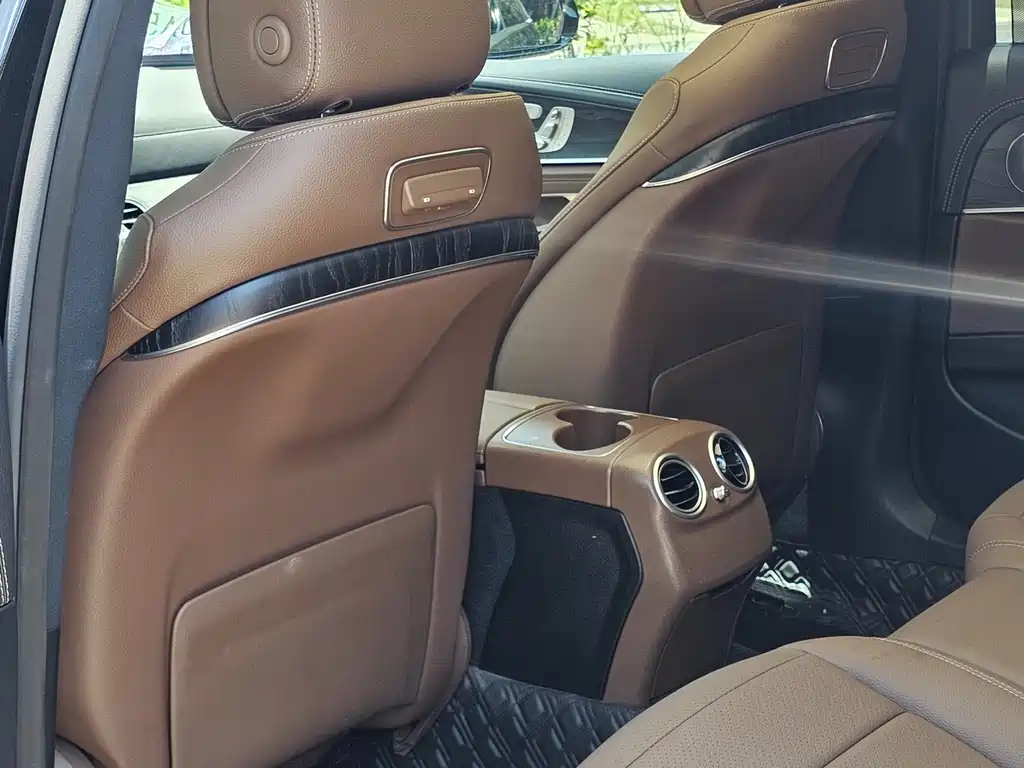 Mercedes-Benz E-Class 2020