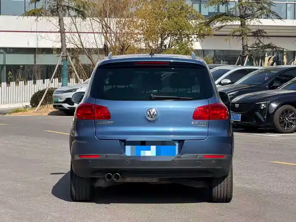 Volkswagen Tiguan 2012