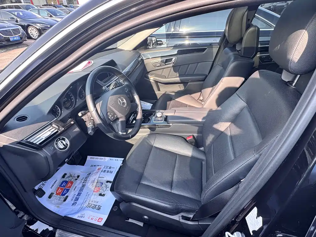 Mercedes-Benz E-Class 2012