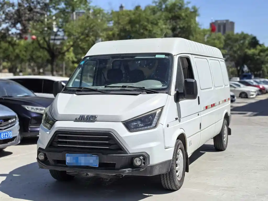 JMC Tesla 2018