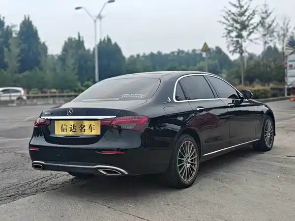 Mercedes-Benz E-Class 2023