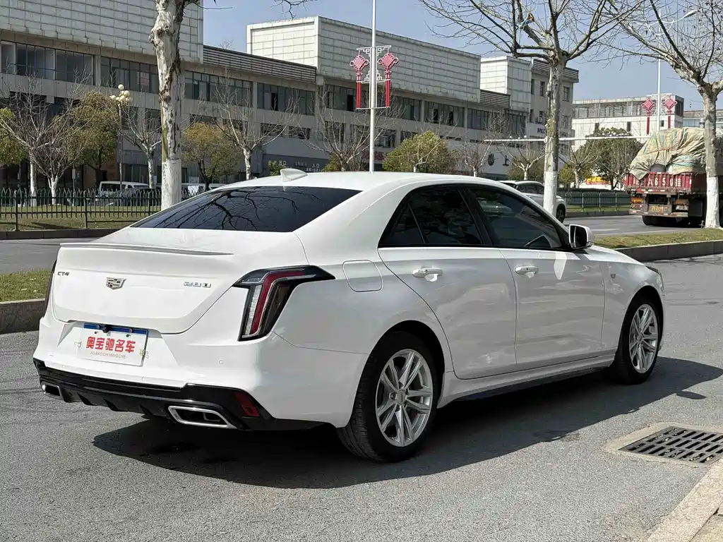 Cadillac CT4 2020 — фото 4