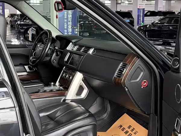 Land Rover Range Rover 2017