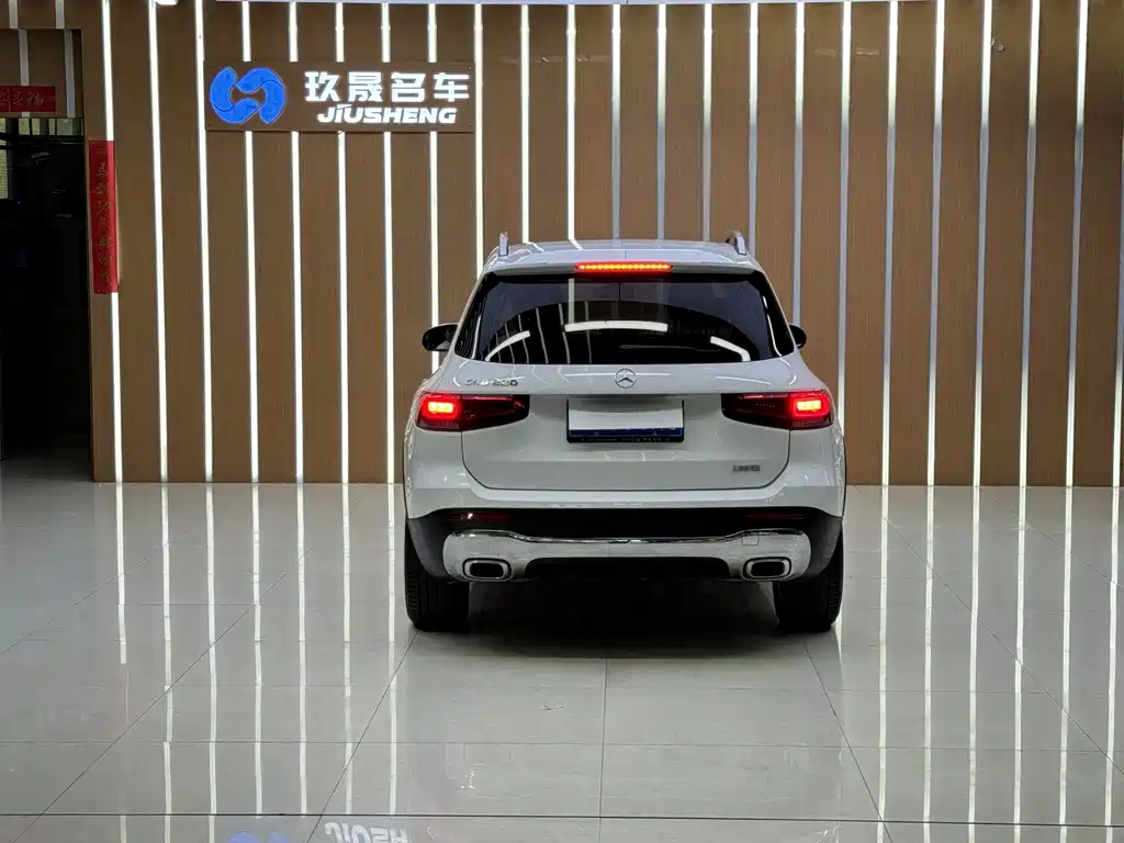 Mercedes-Benz GLB 2022