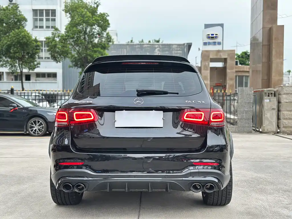 Mercedes-Benz GLC AMG 2021