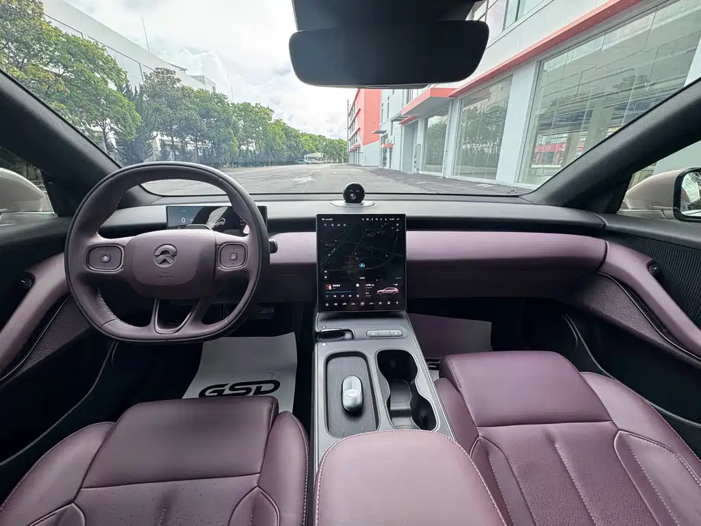 NIO ET5T 2024 — фото 14