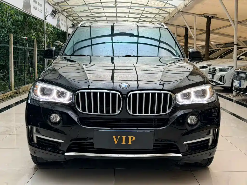 BMW X5 2019 — фото 11
