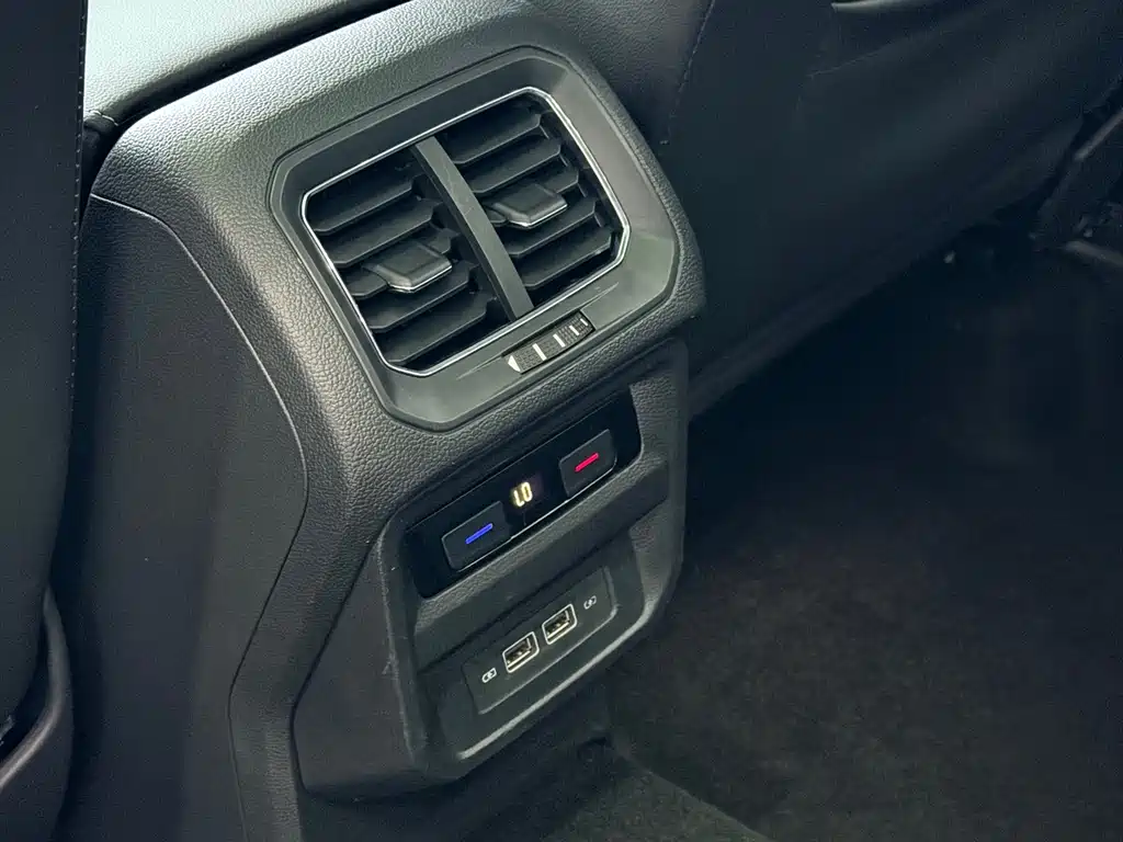 Volkswagen Tiguan L 2019 — фото 13