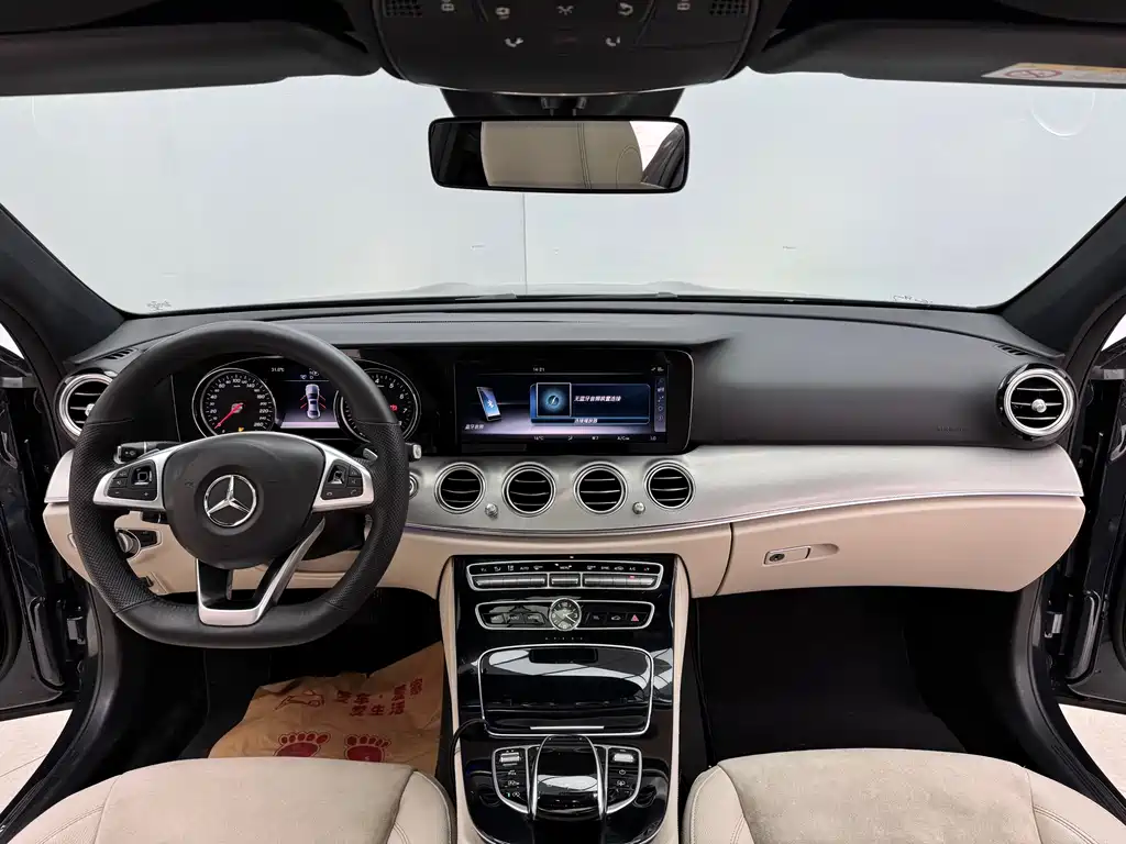 Mercedes-Benz E-Class 2017 — фото 18