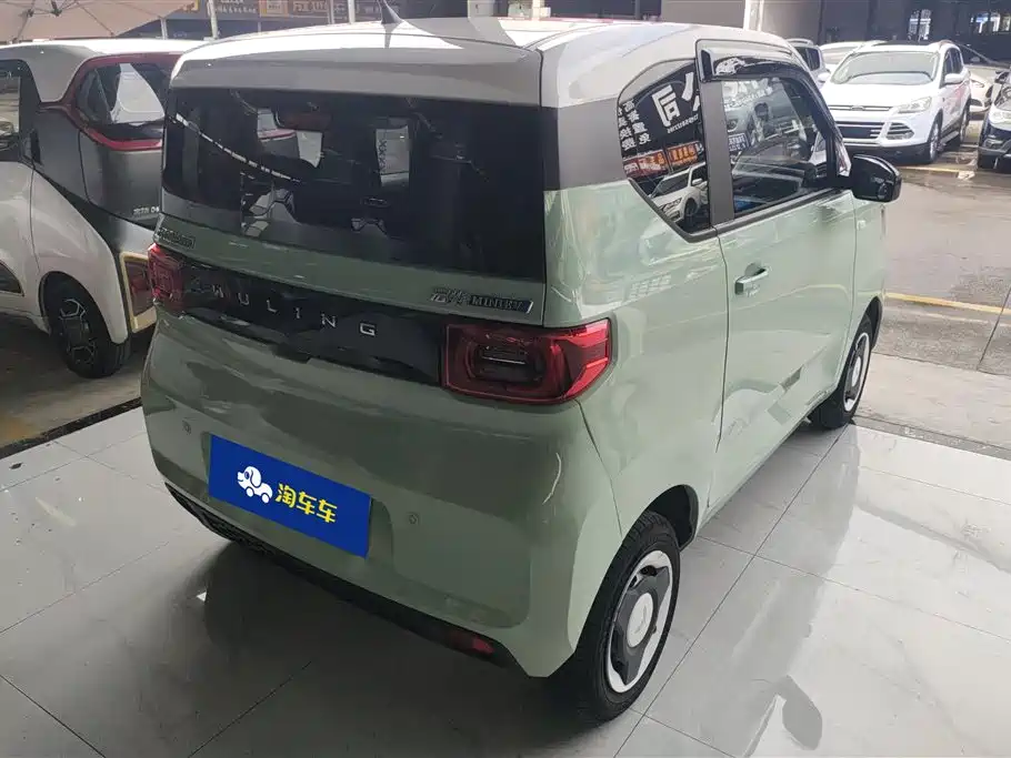 Wuling MINIEV 2021