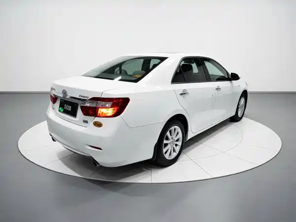 Toyota Camry 2014