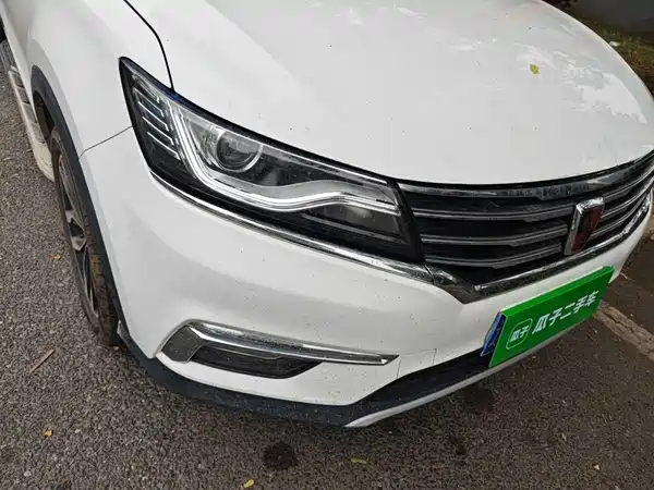 Roewe RX5 2016