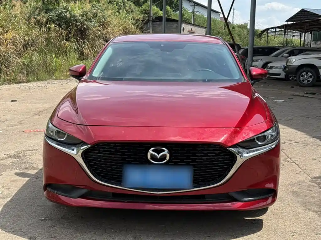 Mazda 3 Axela 2022