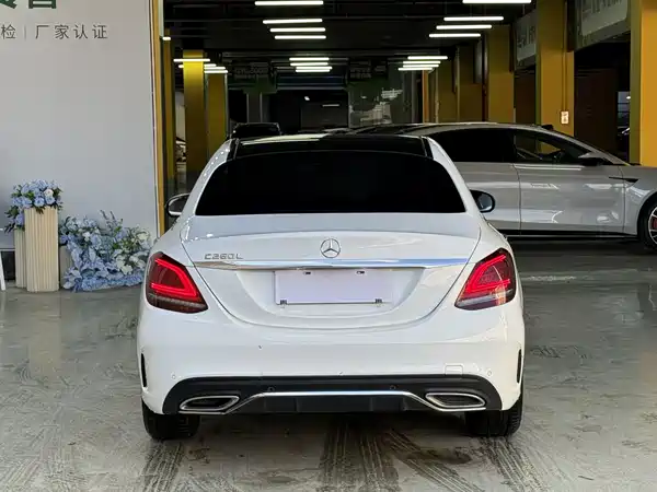 Mercedes-Benz C-Class 2020