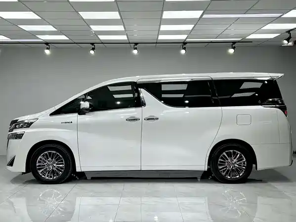 Toyota Vellfire 2019