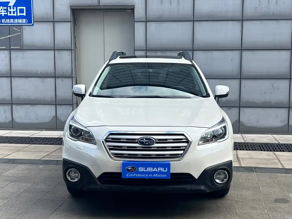 Subaru Outback 2017 — фото 2