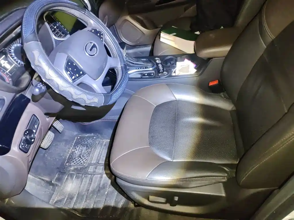 GAC Motor Trumpchi GS4 2018 — фото 11