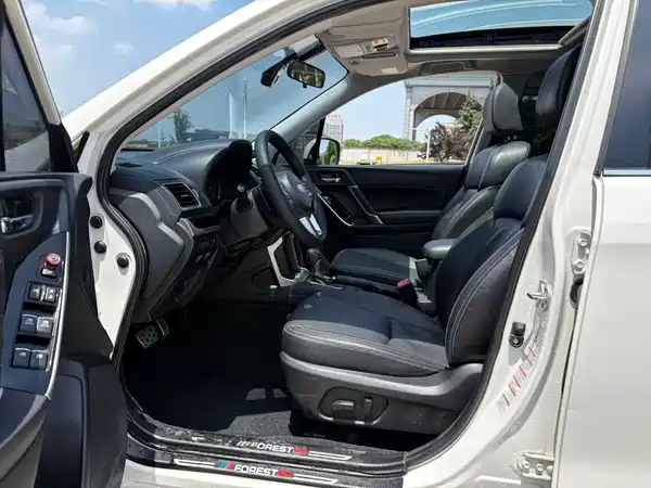 Subaru Forester 2016