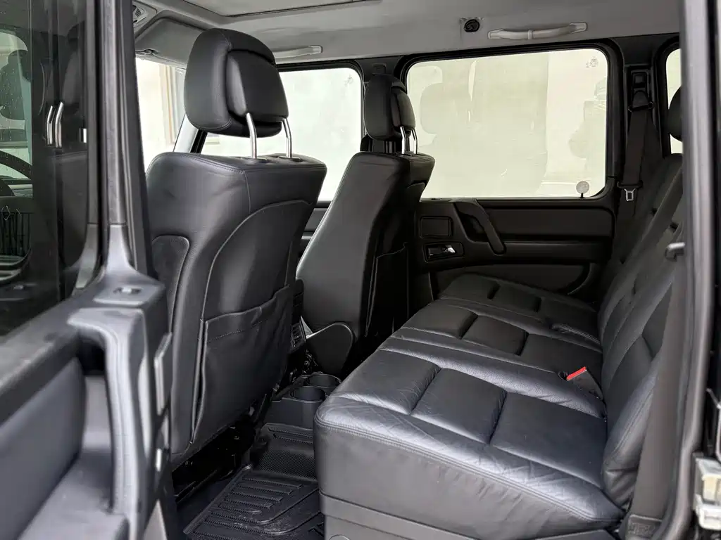Mercedes-Benz G-Class 2011 — фото 17