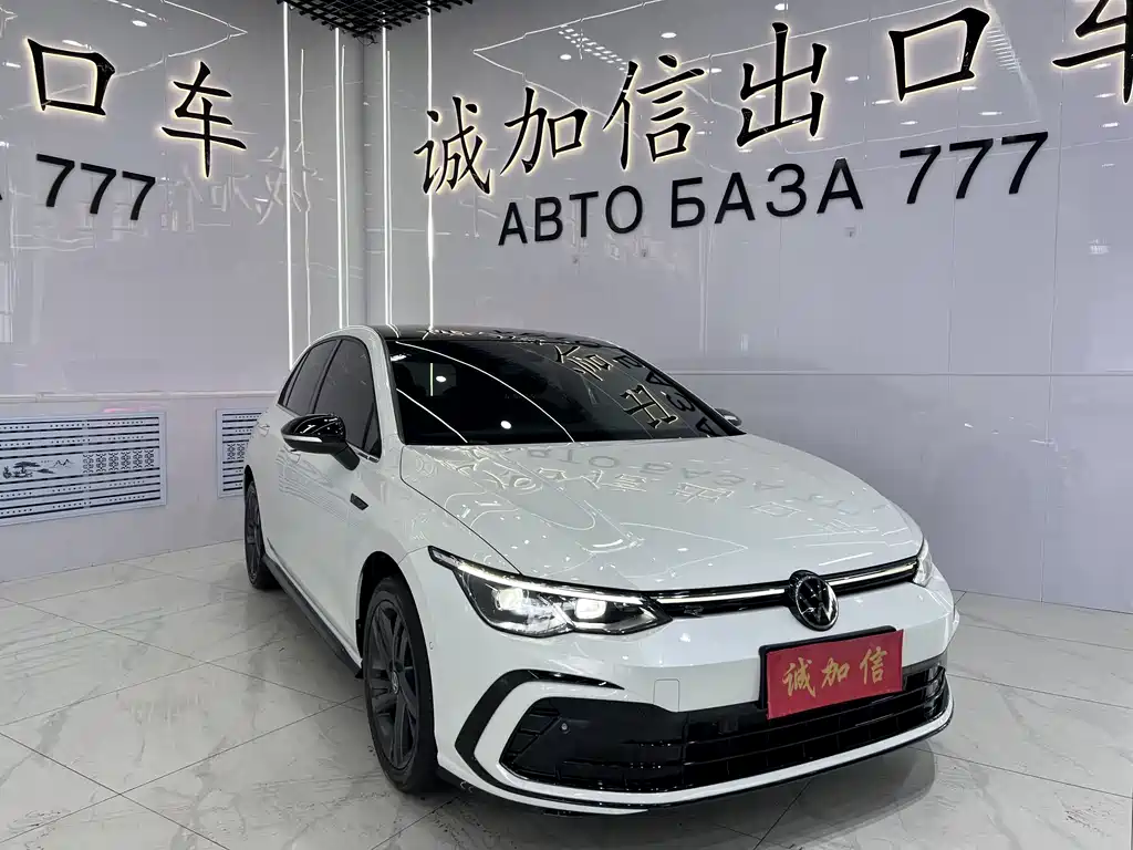 Volkswagen Golf 2022
