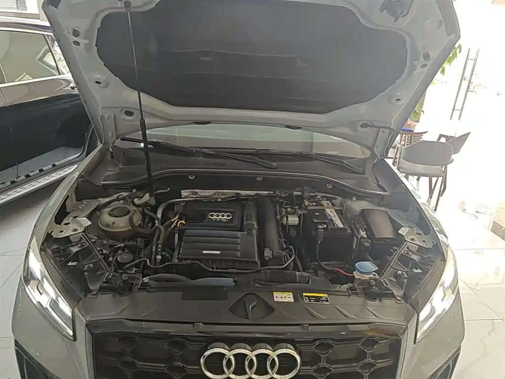 Audi Q2L 2023 — фото 20