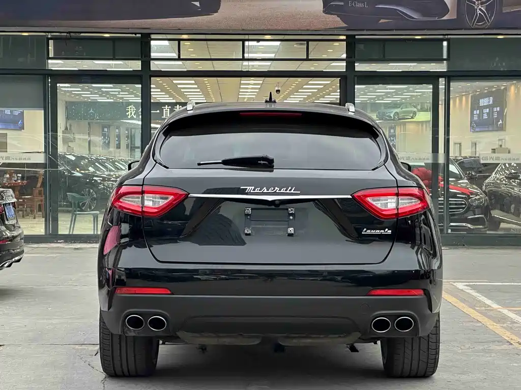 Maserati Levante 2018 — фото 4