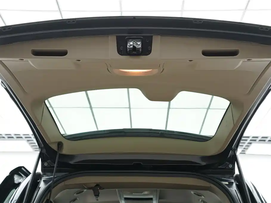 Chrysler Grand Voyager 2017 — фото 25