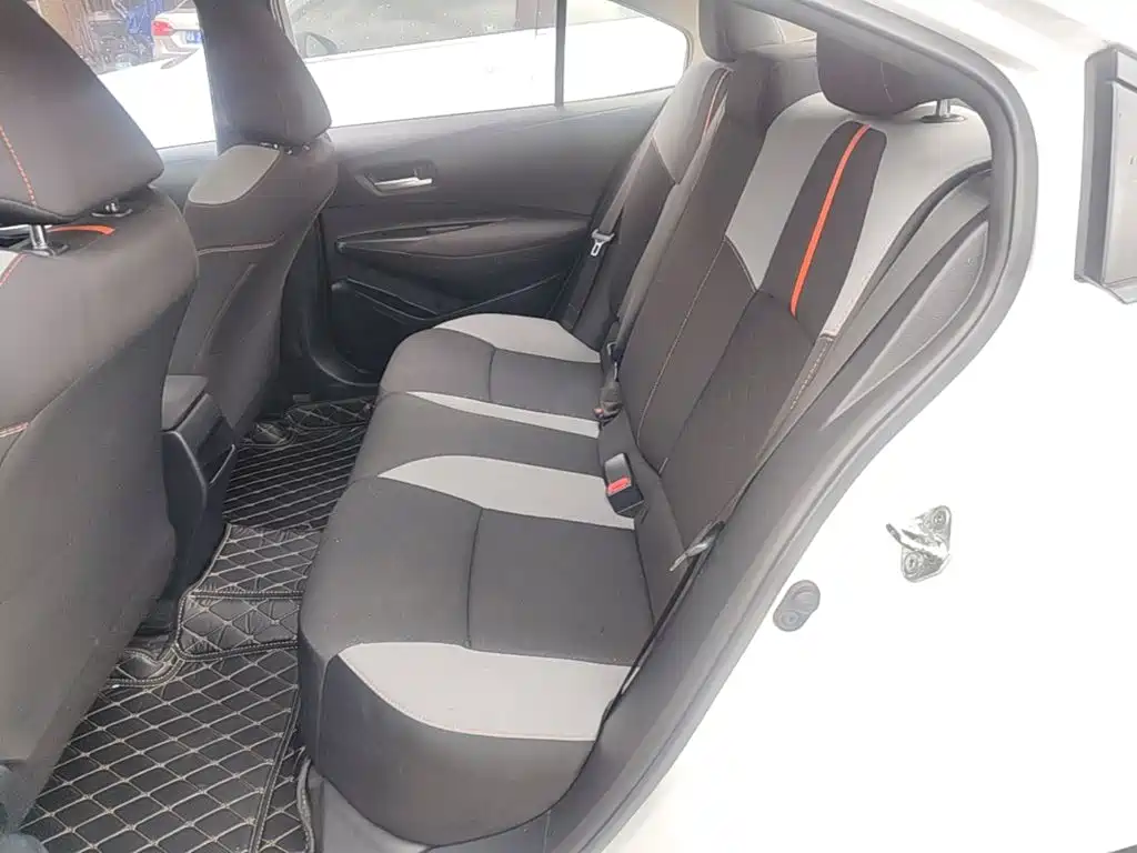 Toyota Corolla 2023 — фото 13