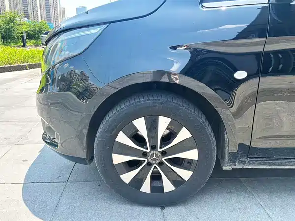 Mercedes-Benz Vito 2023