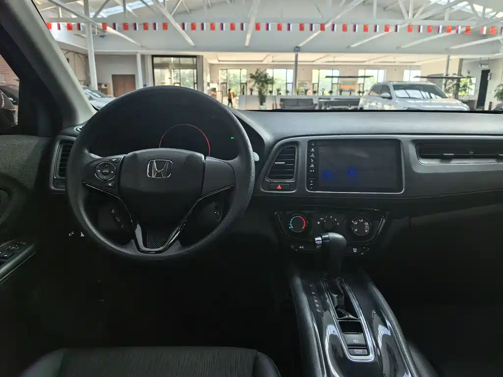 Honda Vezel 2022 — фото 12