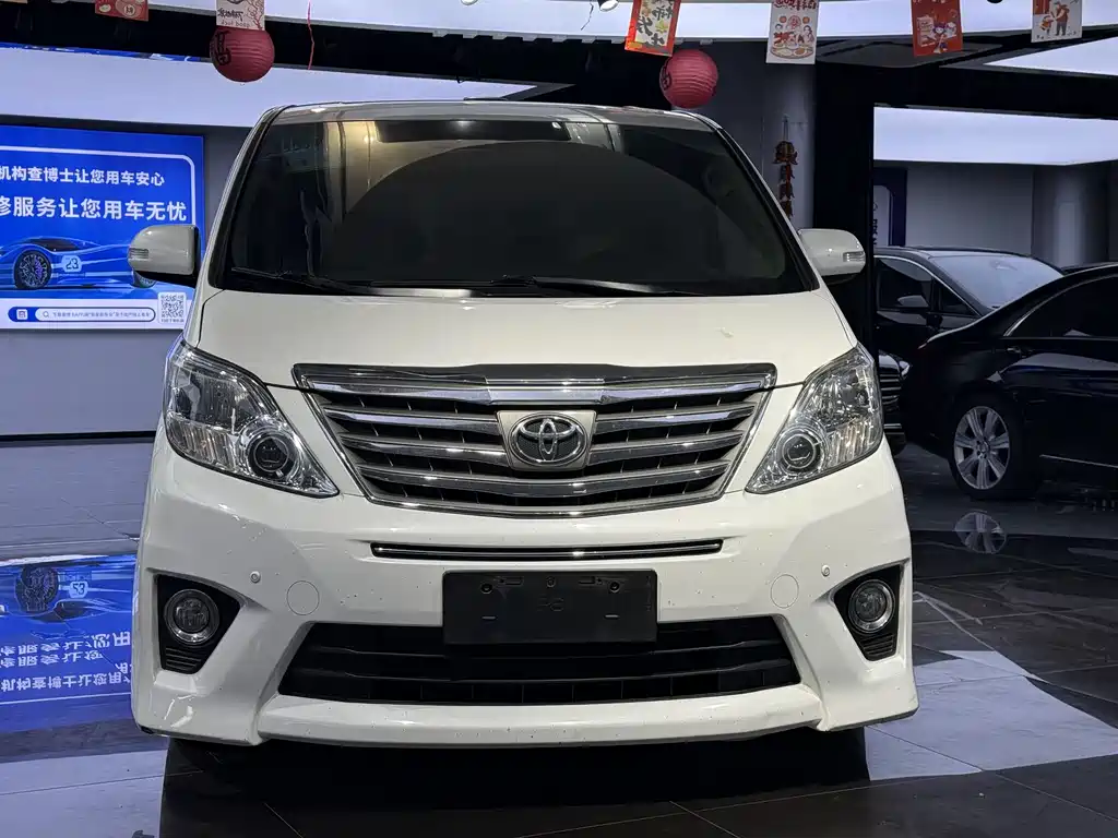 Toyota Alphard 2012 — фото 2