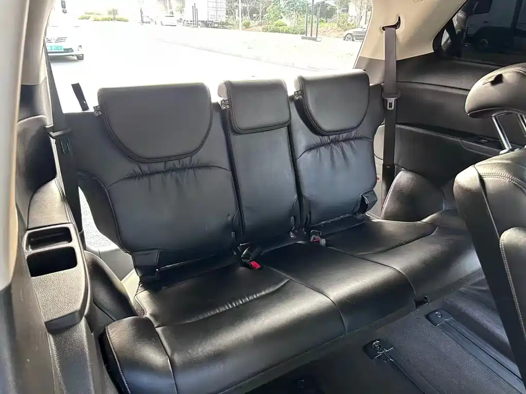 Honda Odyssey 2017 — фото 10