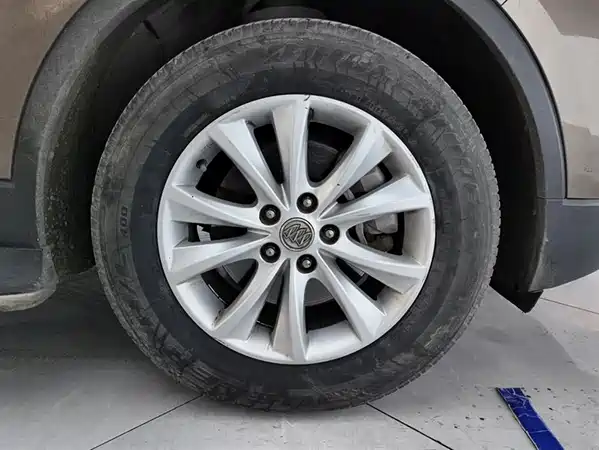 Buick Envision Plus 2017