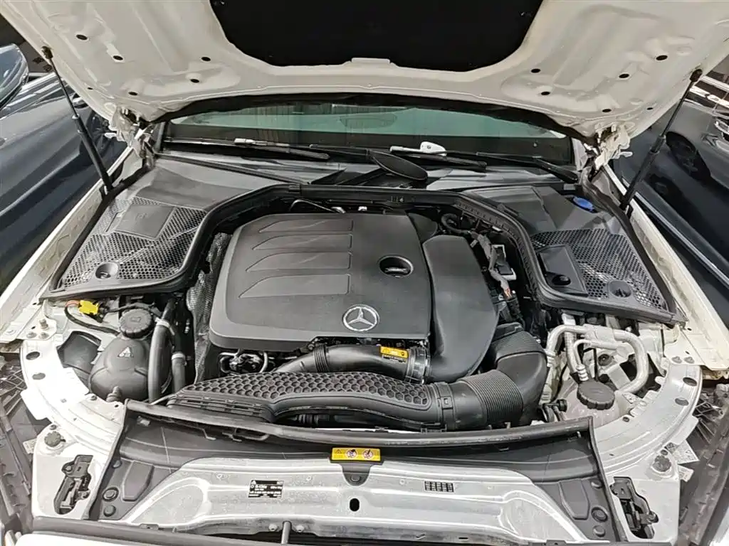 Mercedes-Benz C-Class 2019 — фото 20