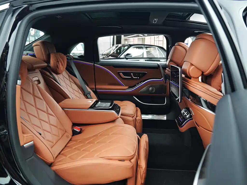 Mercedes-Benz S-Class 2024 — фото 13