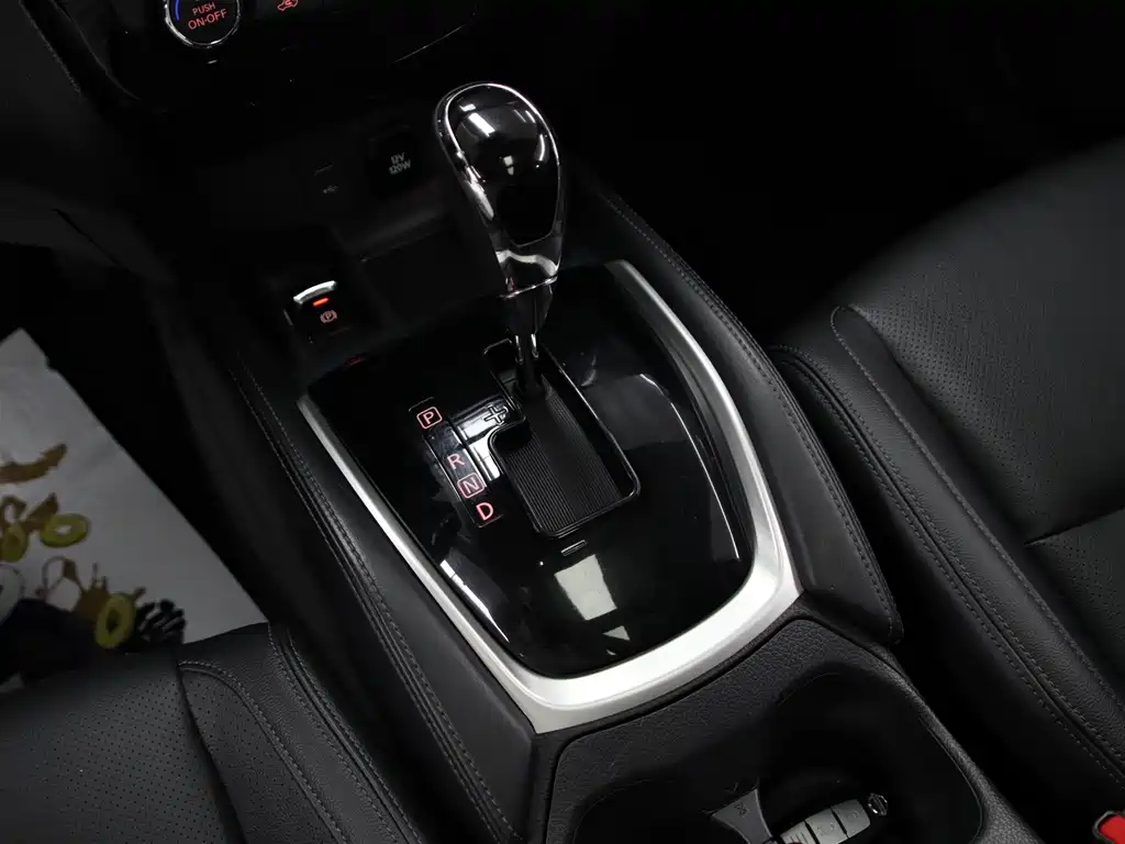 Nissan X-Trail 2022 — фото 10