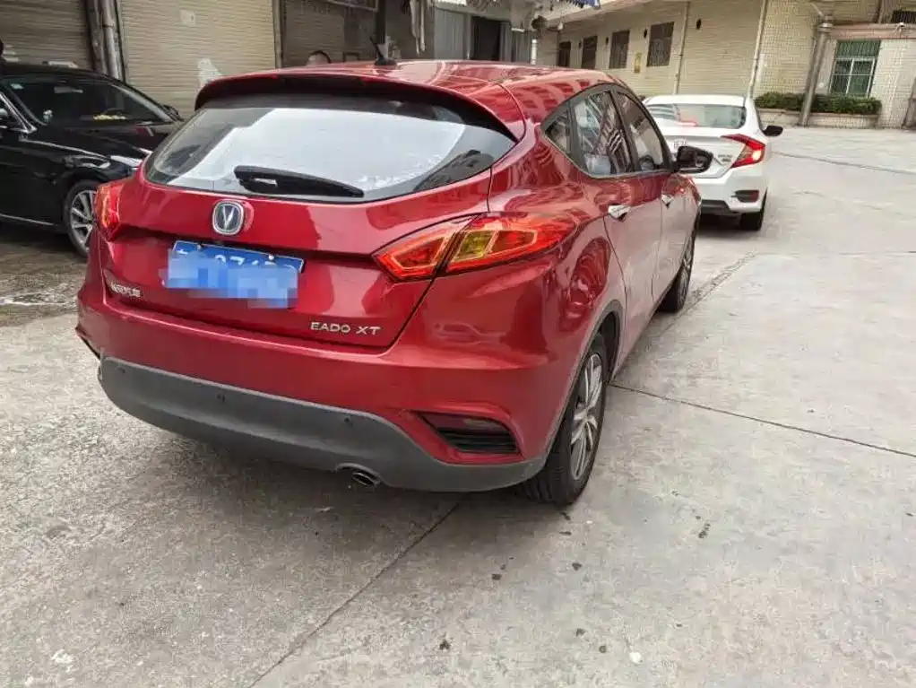Changan Eado XT 2015 — фото 9