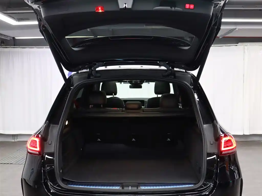 Mercedes-Benz GLE AMG 2022 — фото 33