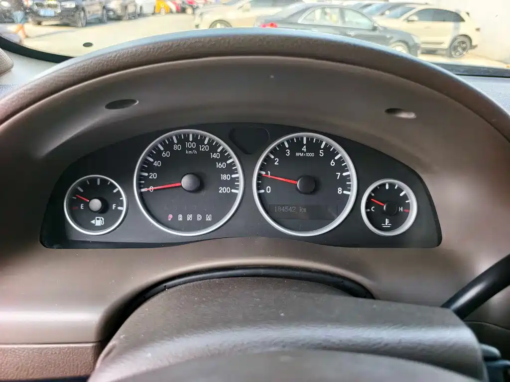 Buick GL8 2012