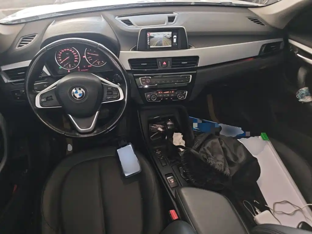 BMW X1 2016 — фото 10