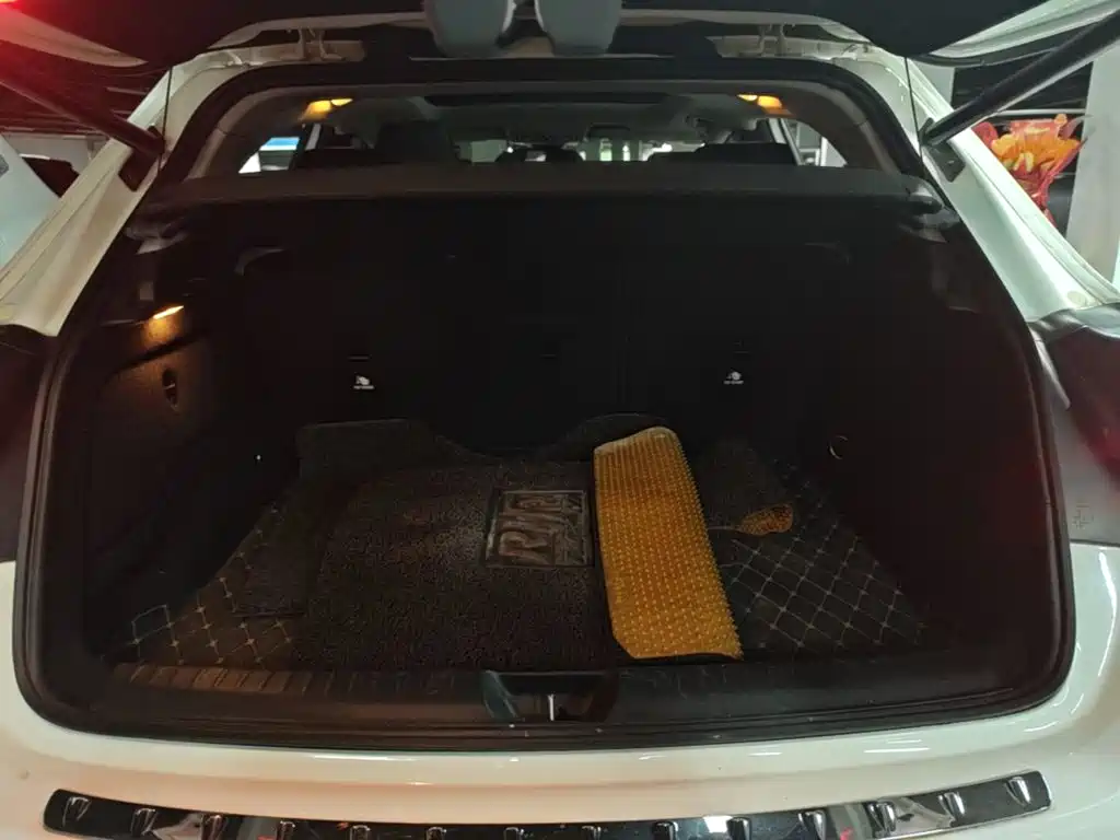Mercedes-Benz GLA 2018 — фото 19