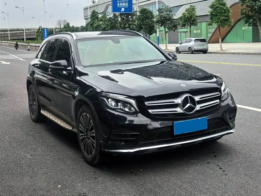 Mercedes-Benz GLC 2018 — фото 3
