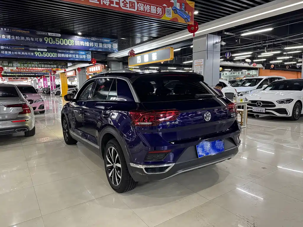 Volkswagen T-Roc 2019 — фото 4