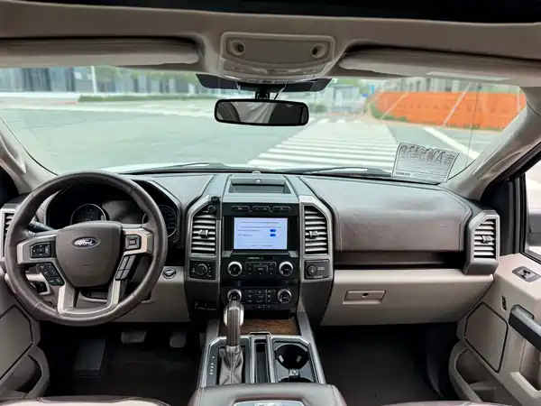 Ford F-150 Raptor 2021