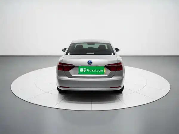 Volkswagen Lavida 2015