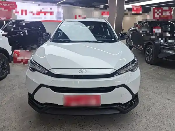 Toyota Frontlander 2026