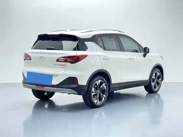 GAC Trumpchi GS3 2021